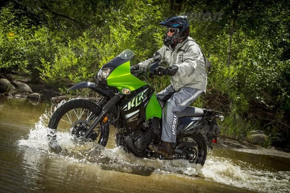 Kawasaki KLR 650 2014, in USA per ora