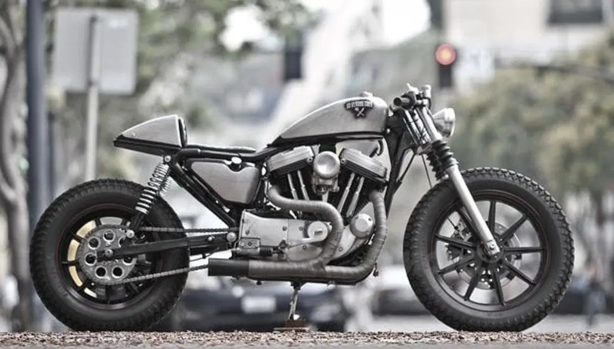 Headcase Kustom Harley-Davidson Sportster (2)