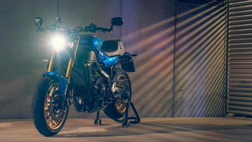 Nuova Yamaha XSR 900 2022. Cambiano l'estetica e la tecnica (4)