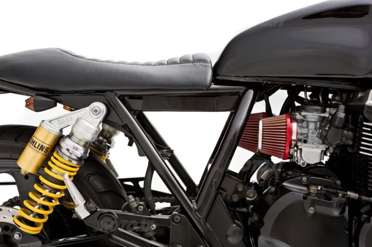 Ellaspede Bikes Yamaha XJR 400 (6)