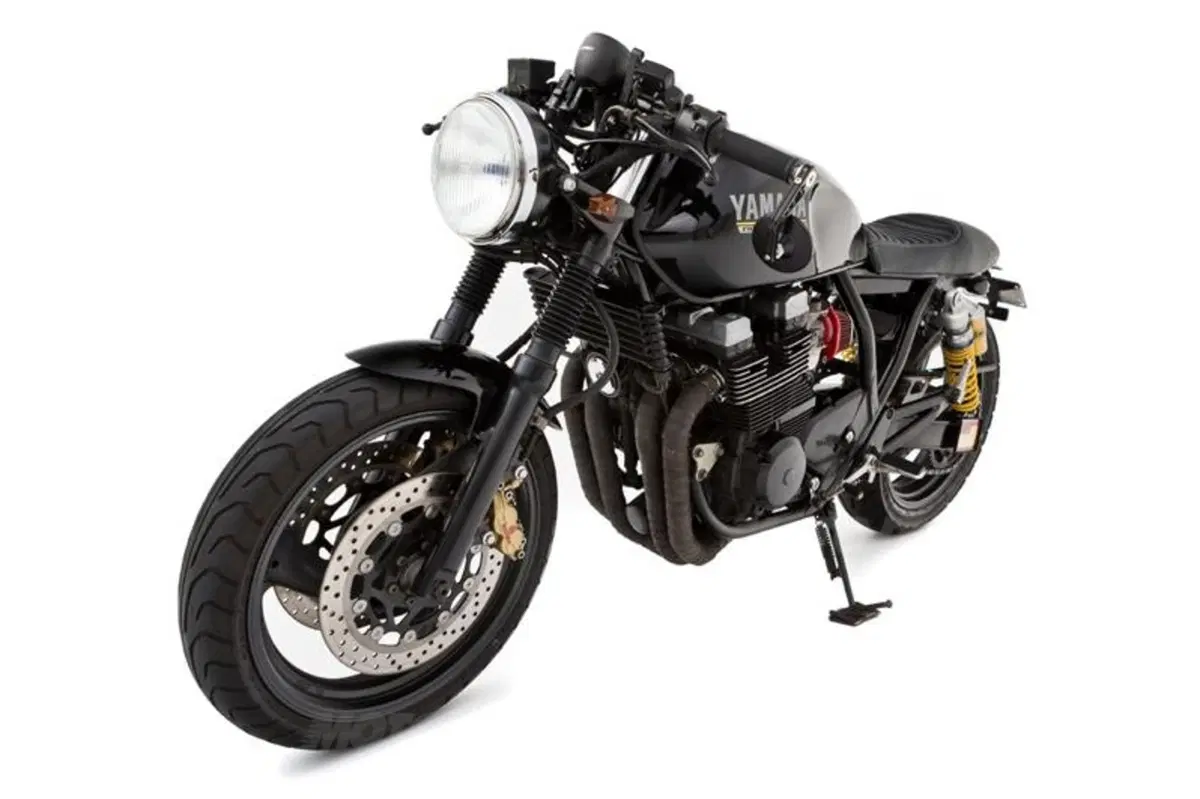 Ellaspede Bikes Yamaha XJR 400 (7)