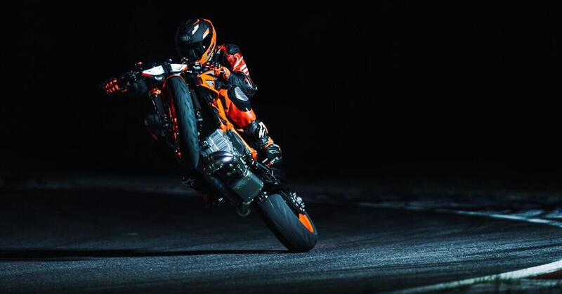 KTM Naked November: novit&agrave; per le (Super)Duke