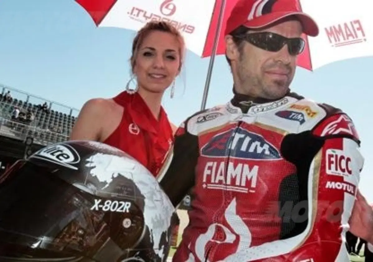 Carlos Checa: "La SBK non &egrave; una pura espressione di tecnologia, ma di competizione"