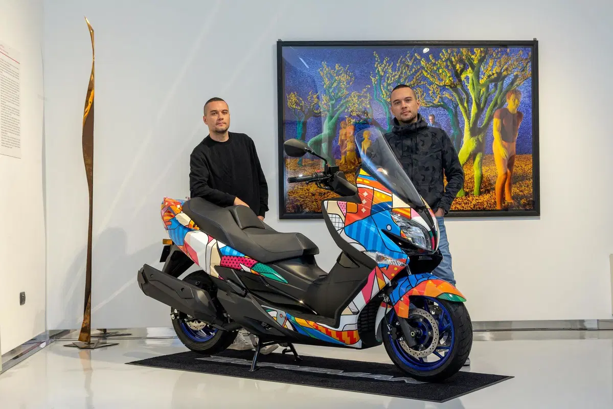 Suzuki Burgman 400 ARThletes all’asta su CharityStars (14)