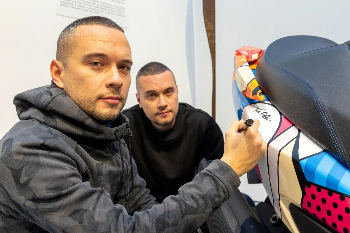 Suzuki Burgman 400 ARThletes all’asta su CharityStars (19)