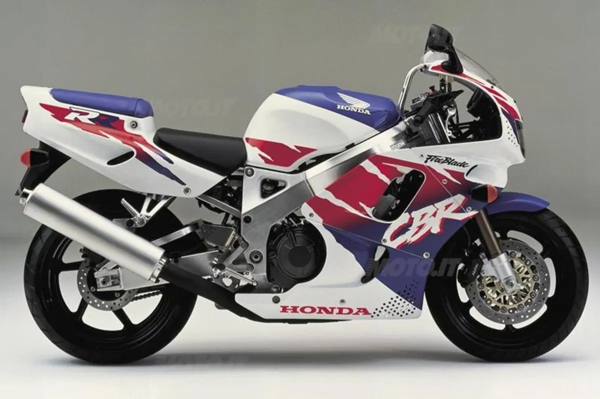 Honda CBR Fireblade. La storia di un grande successo (2)