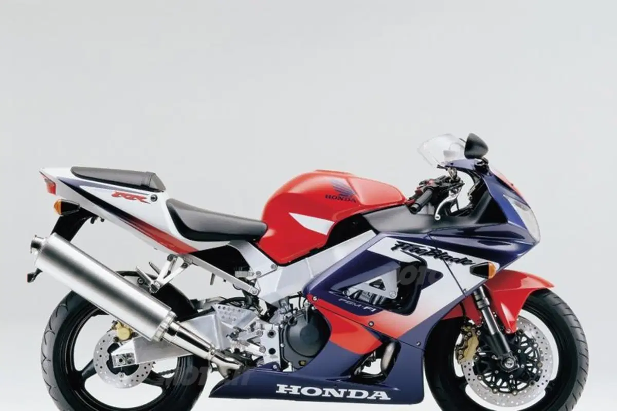 Honda CBR Fireblade. La storia di un grande successo (6)