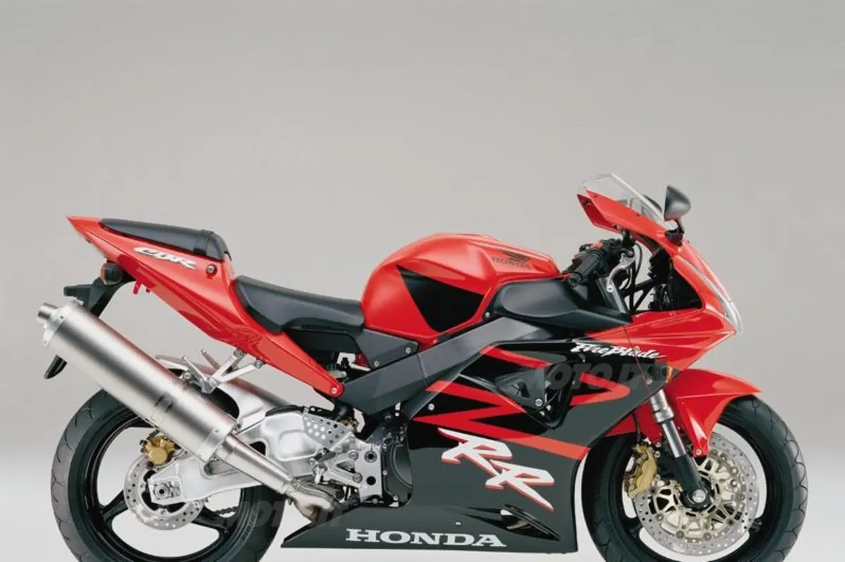 Honda CBR Fireblade. La storia di un grande successo (7)