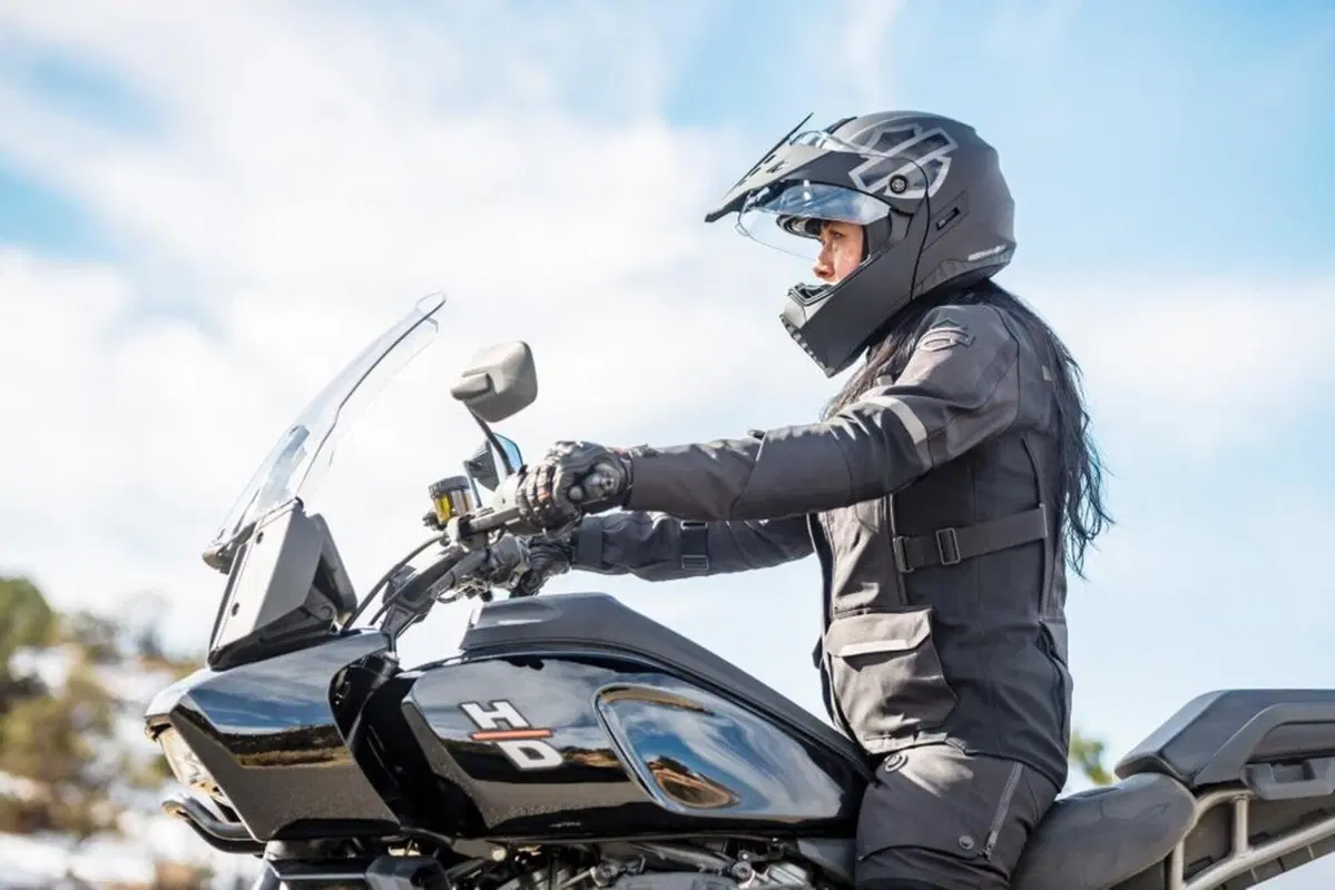 Harley-Davidson Pan America 1250. Presenta la prima Adventure H-D (7)