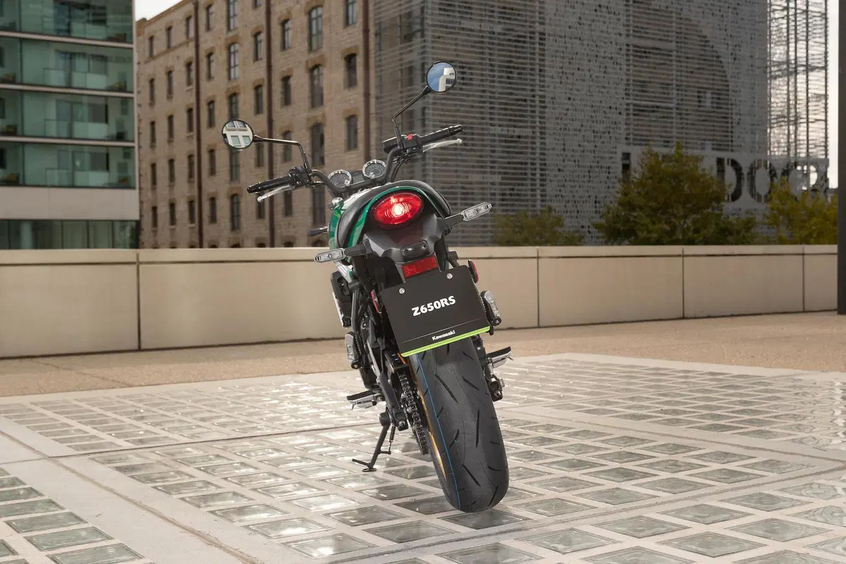 Kawasaki Z650RS TEST (5)