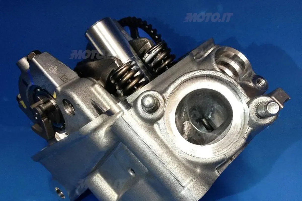 HPM Aces-High CRF 250 MK II  (17)