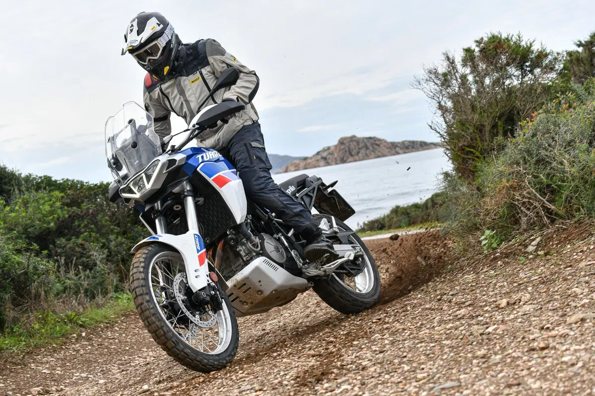 Aprilia Tuareg 660 TEST: ritorna il mito!  (3)
