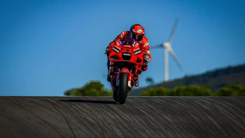 MotoGP 2021. Il GP di Algarve a Portimao. Francesco Bagnaia: "Vorrei avere Stoner nel box a ogni GP"