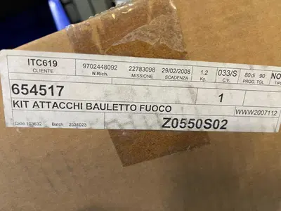 Kit attacchi Bauletto Gilera Fuoco Piaggio