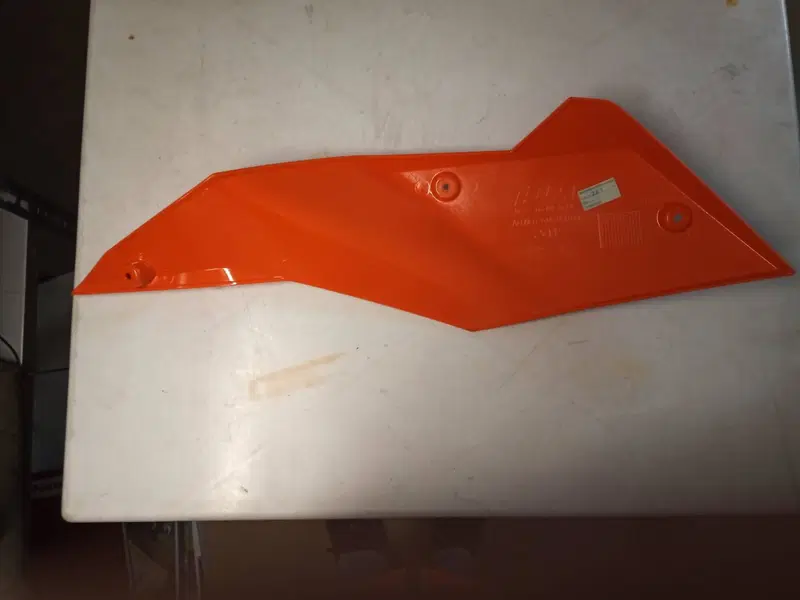 Spoiler sx Ktm (3)