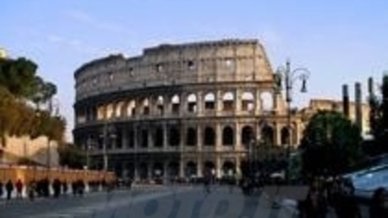Roma: isola pedonale in Via dei Fori Imperiali fino al 6 gennaio 