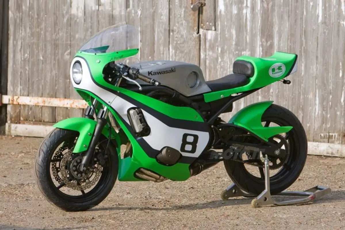 Spirit of the 70s Kawasaki ER-6 Supertwin (3)