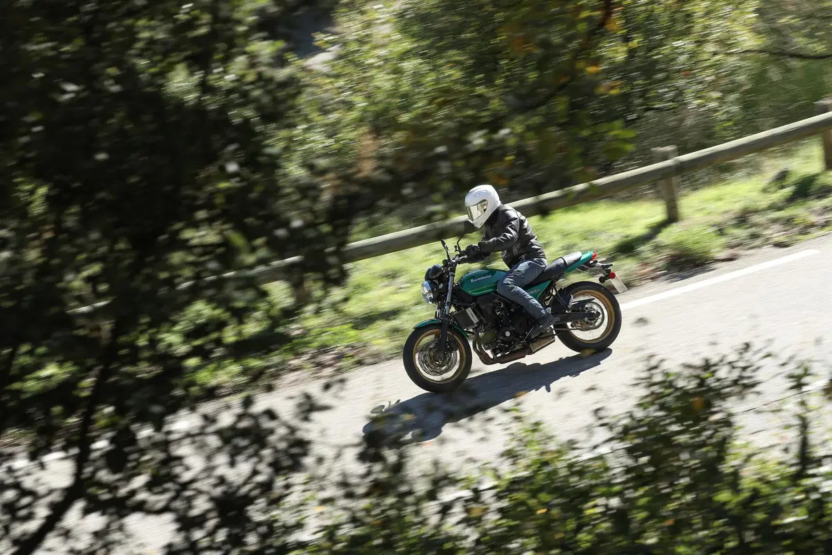Kawasaki Z650RS TEST (9)