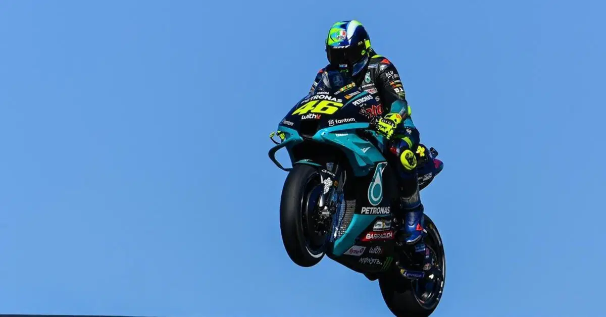 MotoGP 2021. Il GP di Algarve a Portimao. Valentino Rossi: "Bagnaia fa quello che vuole con la moto"