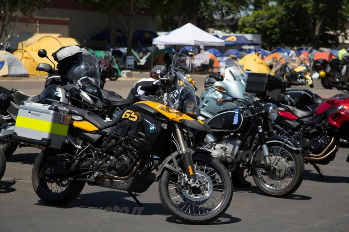 USA, qui mica ti rubano la moto (9)