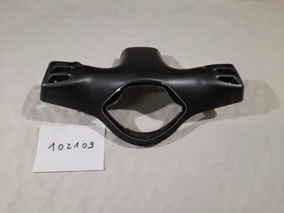 MASCHERINA MANUBRIO POSTERIORE VESPA GTS HPE