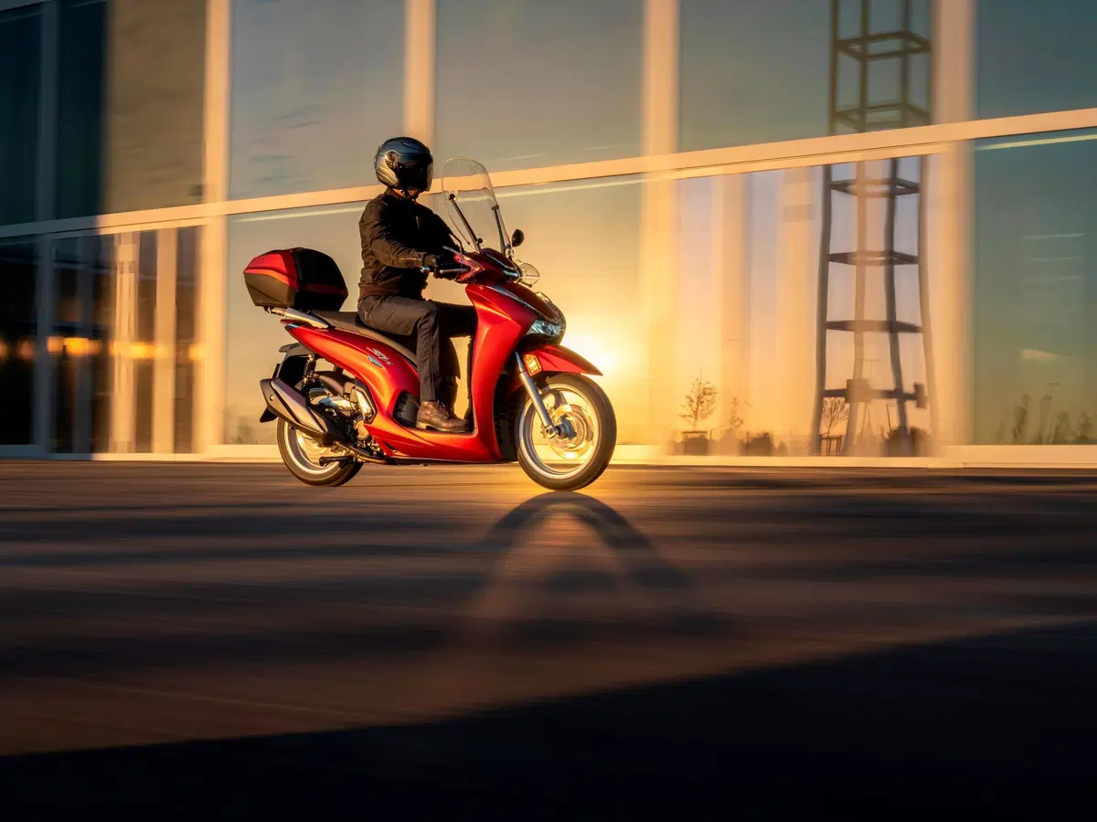  Honda SH 350I 2022. Più veloce e più potente (13)