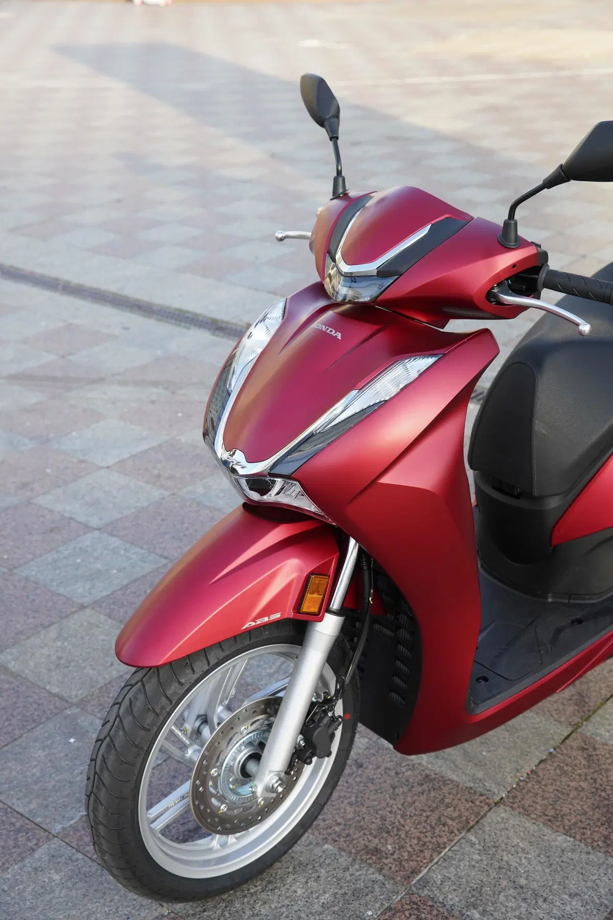  Honda SH 350I 2022. Più veloce e più potente (17)