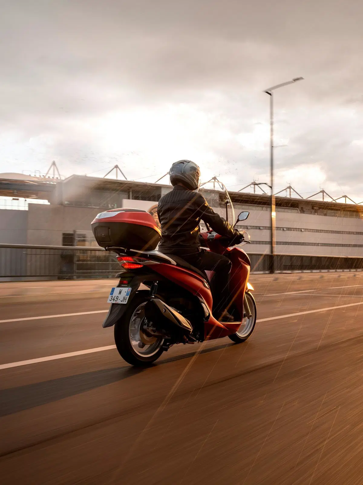 Honda SH 350I 2022. Più veloce e più potente (44)