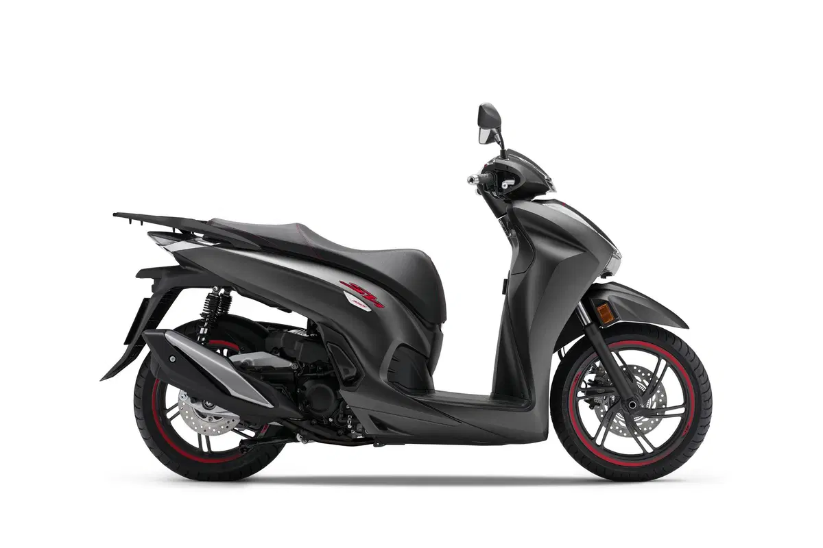  Honda SH 350I 2022. Più veloce e più potente (50)