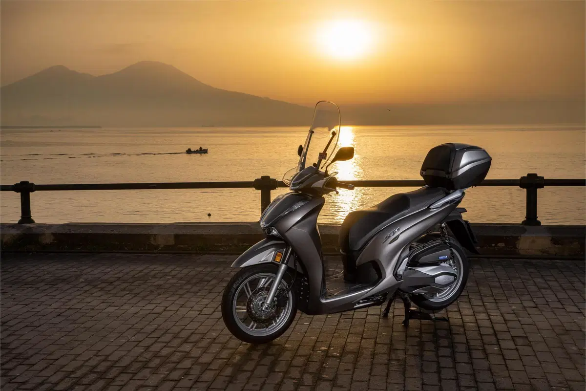  Honda SH 350I 2022. Più veloce e più potente (68)