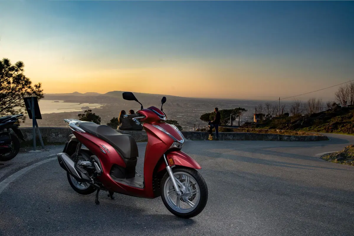  Honda SH 350I 2022. Più veloce e più potente (70)