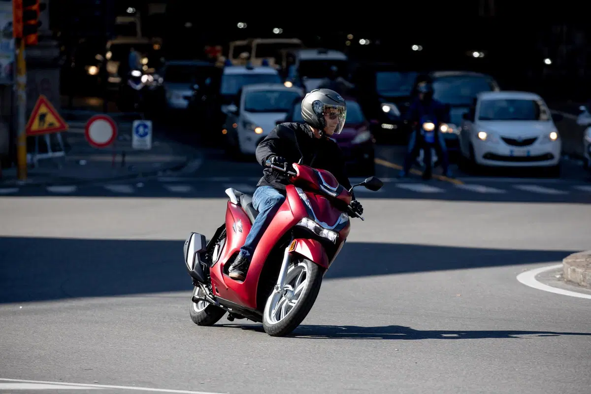 Honda SH 350I 2022. Più veloce e più potente (79)