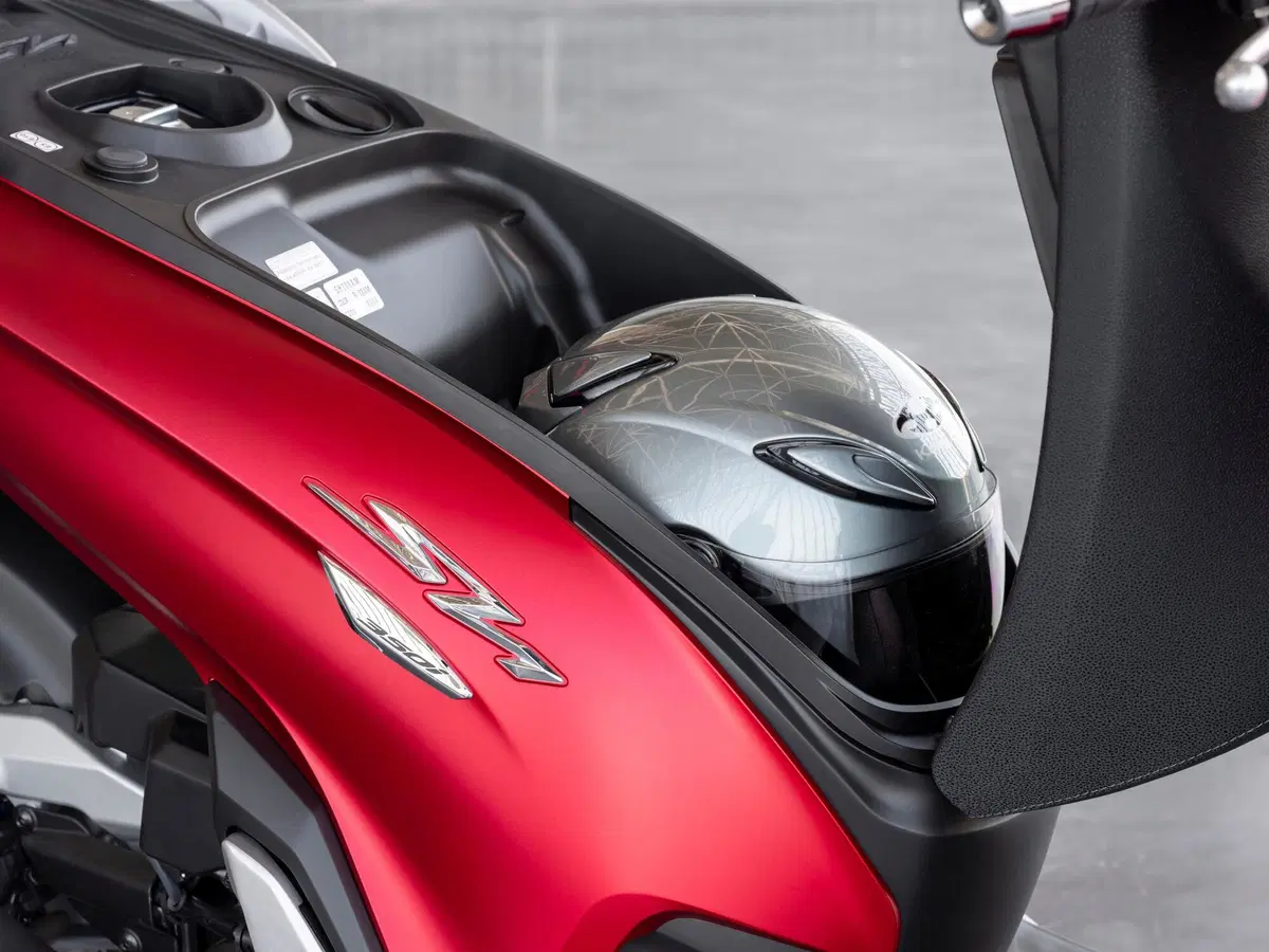  Honda SH 350I 2022. Più veloce e più potente (104)