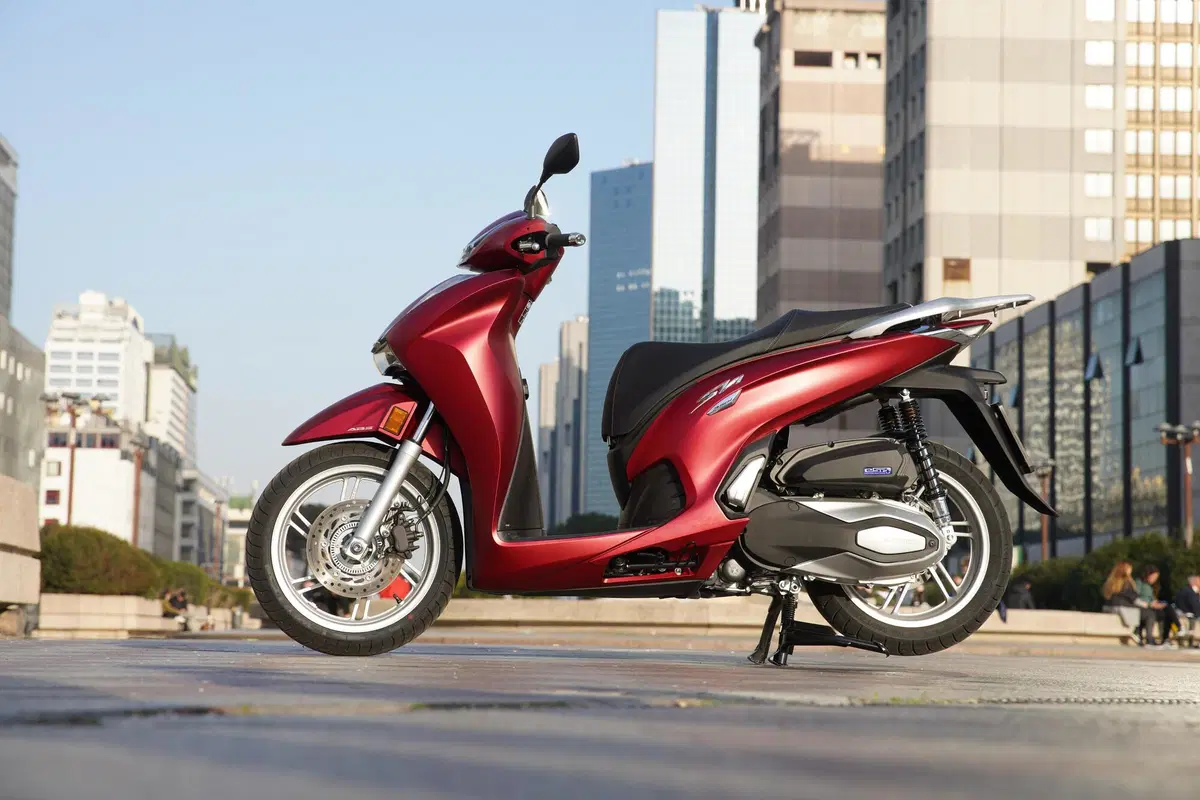  Honda SH 350I 2022. Più veloce e più potente (84)