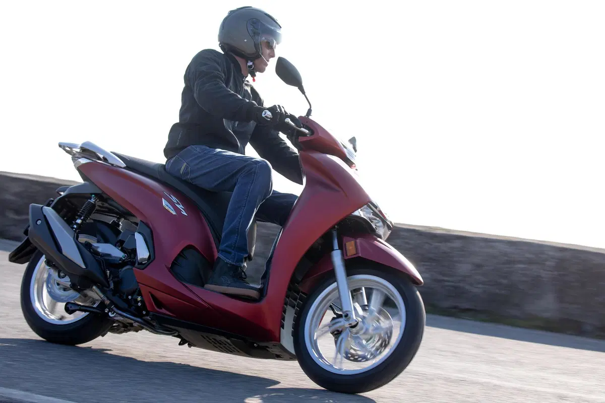  Honda SH 350I 2022. Più veloce e più potente (85)