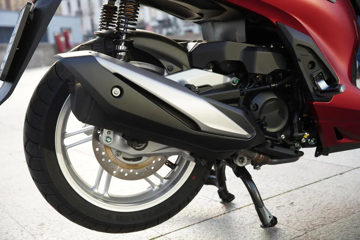  Honda SH 350I 2022. Più veloce e più potente (91)