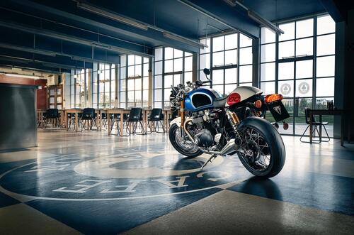 Triumph Thruxton RS Ton Up Special Edition