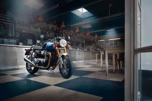 Triumph Thruxton RS Ton Up Special Edition (3)