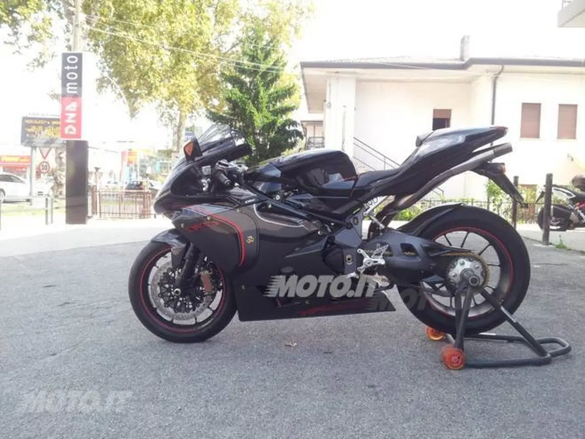 Le Belle di Moto.it: MV Agusta F4 1078 312RR CC