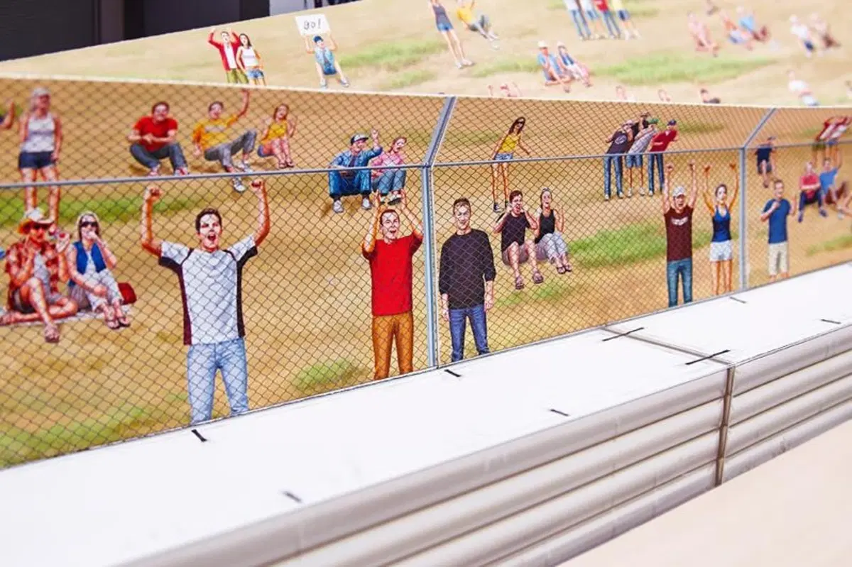 Yamaha Papercraft: il passaggio di Rossi al Cavatappi a casa vostra (6)