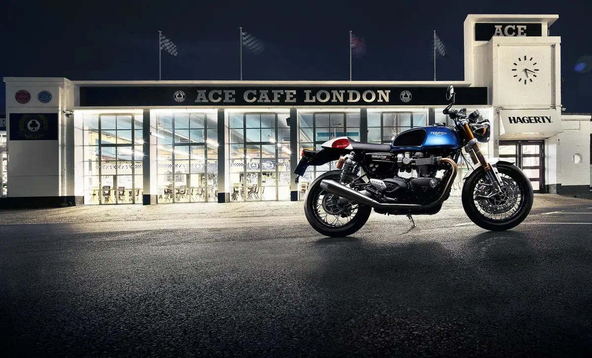 Triumph Thruxton 1200 Thruxton 1200 RS Up Ton (2022) (2)