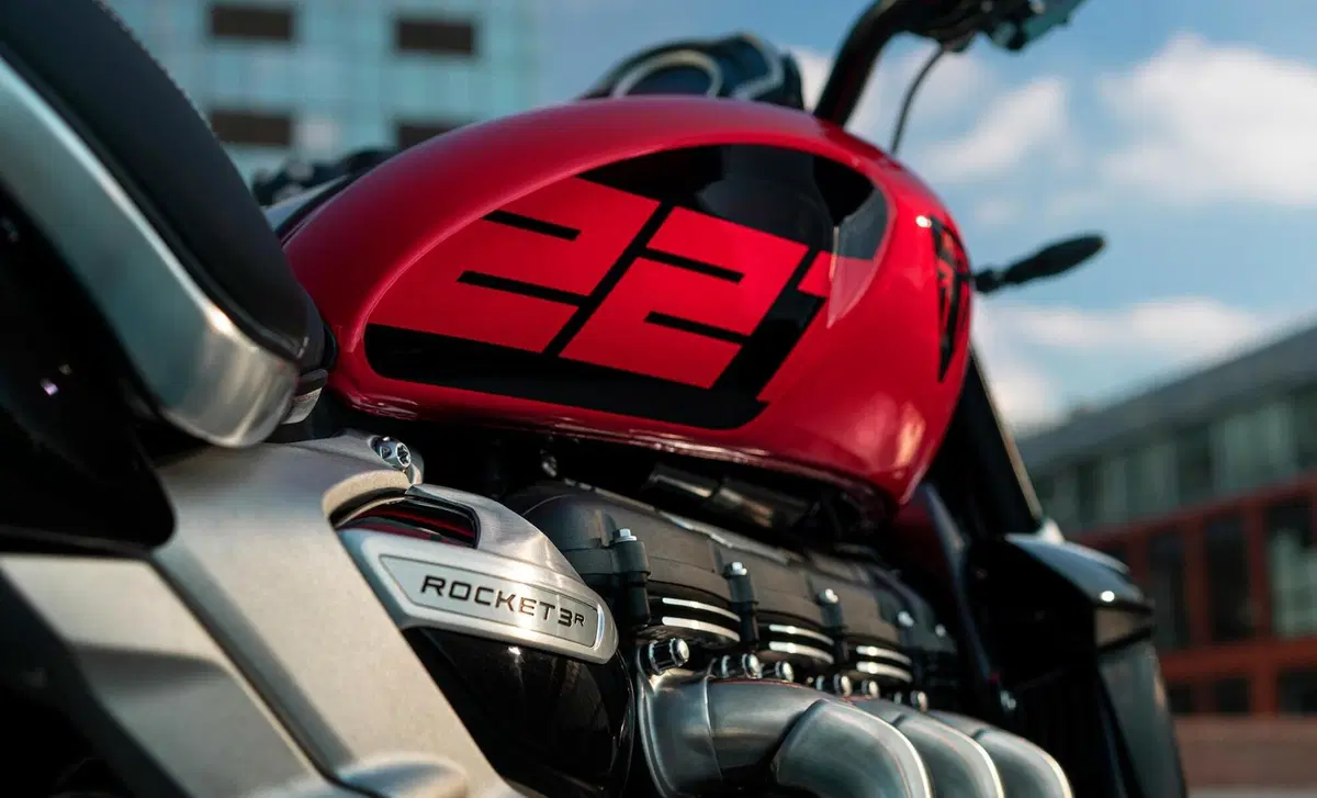 Triumph Rocket 3 Rocket 3 R 221 (2021 - 23) (7)
