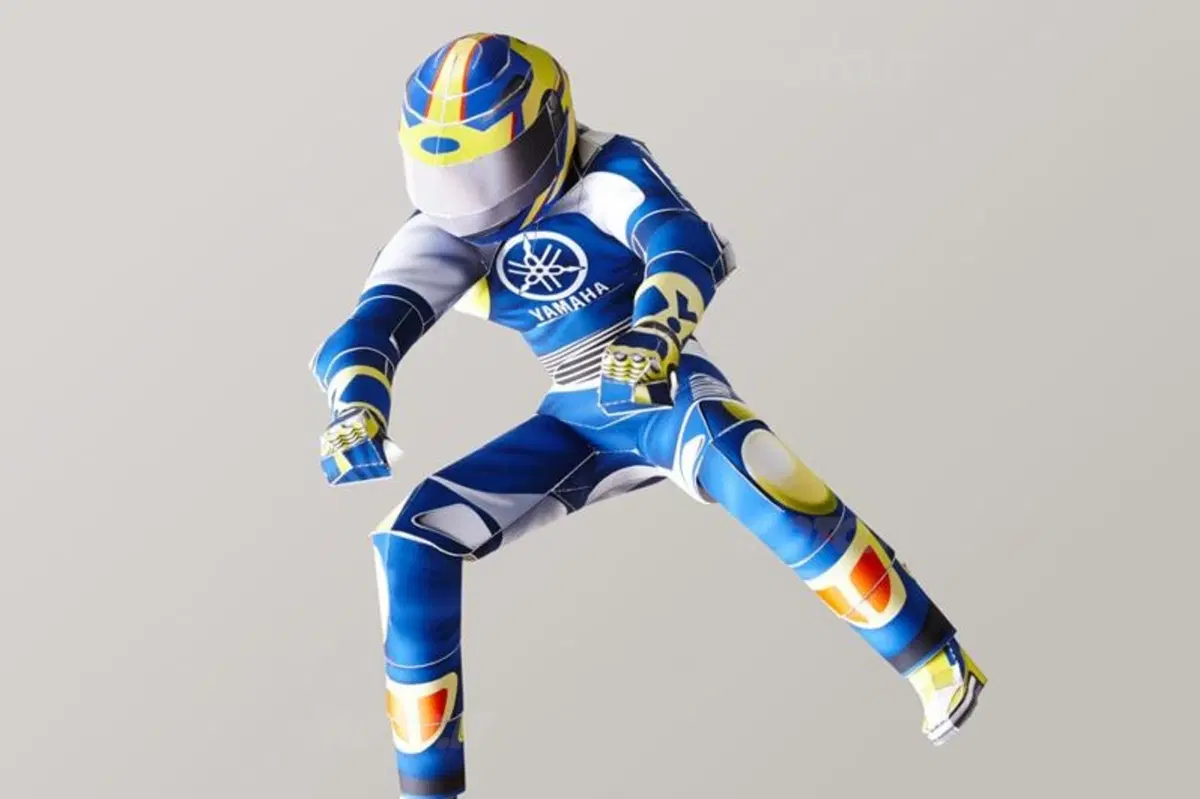 Yamaha Papercraft: il passaggio di Rossi al Cavatappi a casa vostra (25)