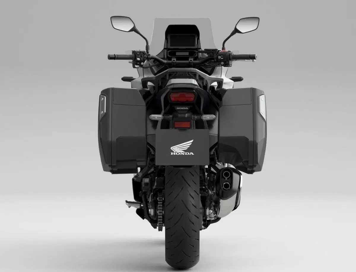 Test Honda NT1100. Turismo a tutto tondo (8)