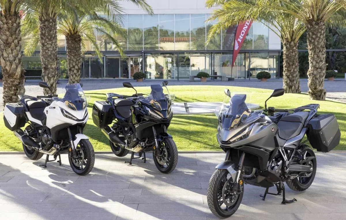 Test Honda NT1100. Turismo a tutto tondo