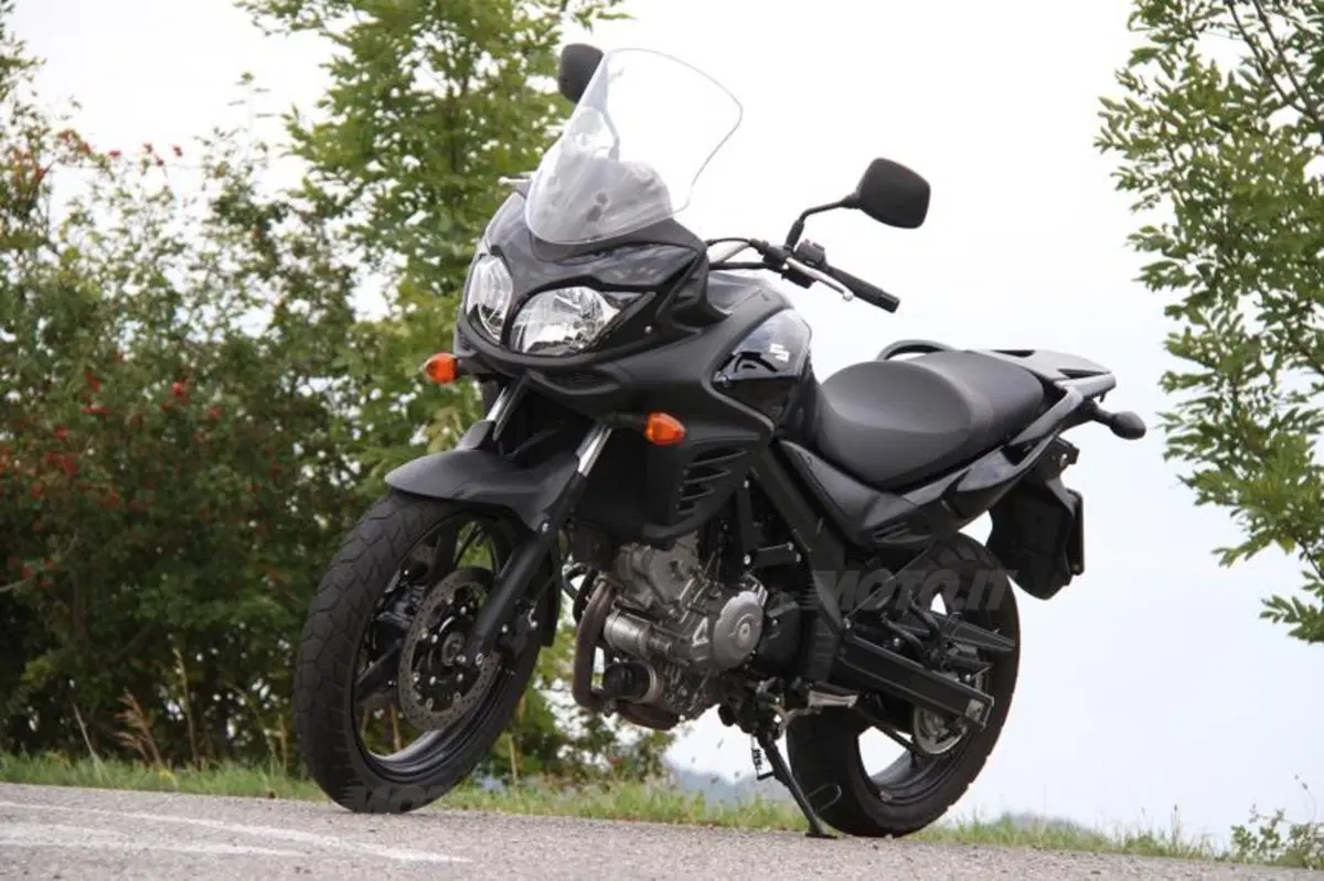 Suzuki V-Strom vs Bandit S (25)