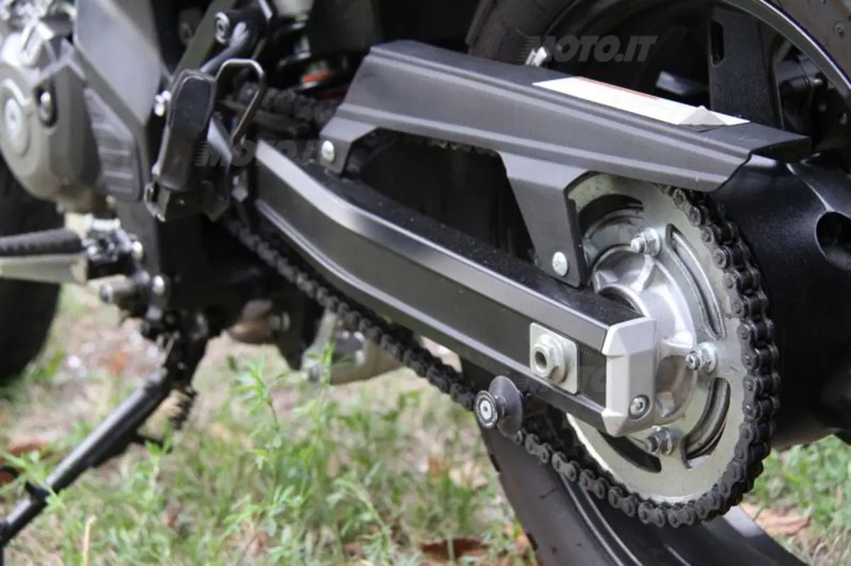 Suzuki V-Strom vs Bandit S (45)