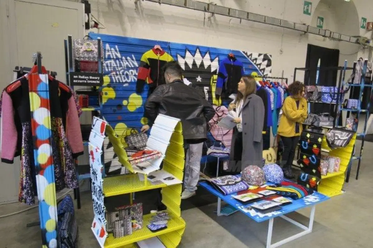 Moto ancora in passerella al Pitti Uomo di Firenze (3)