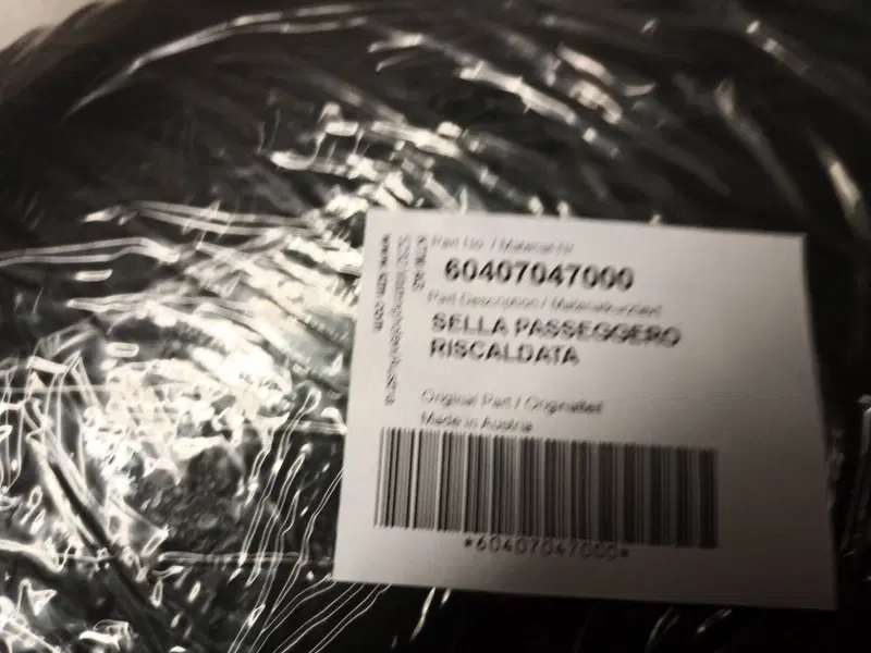 Sella passeggero riscaldata Ktm (4)