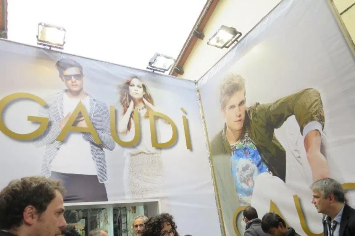 Moto ancora in passerella al Pitti Uomo di Firenze (39)